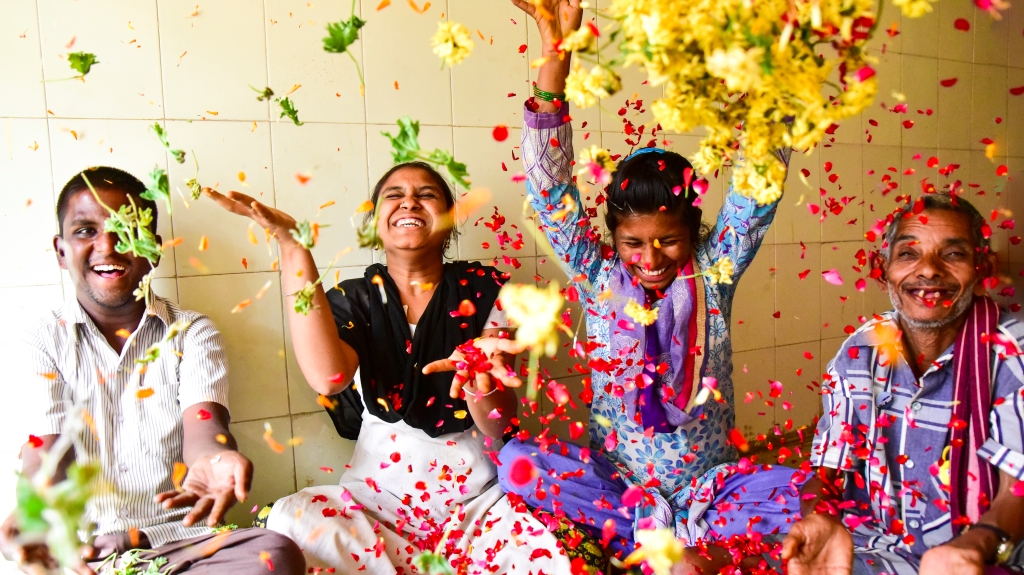 This Holi, Protect All Things Handmade by ‘Petalists’